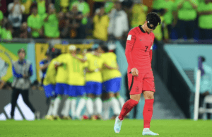Hàn Quốc nhập cuộc trận gặp Brazil với tư cách đội châu Á cuối cùng ở World Cup 2022, nhưng họ nhanh chóng bị dẫn bốn bàn chỉ sau 36 phút. Thất bại chung cuộc 1-4 trên sân Al Janoub khiến Son Heung-min và đồng đội phải dừng bước tại giải.